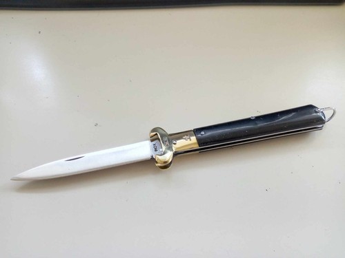Coltello collezione apertura