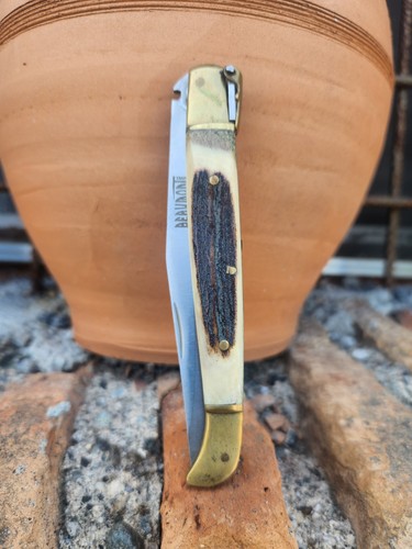 Coltello caccia o - coltello,